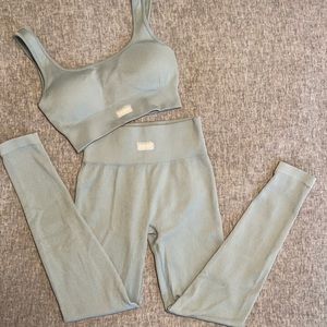 Bo and Tee Ribbed Set